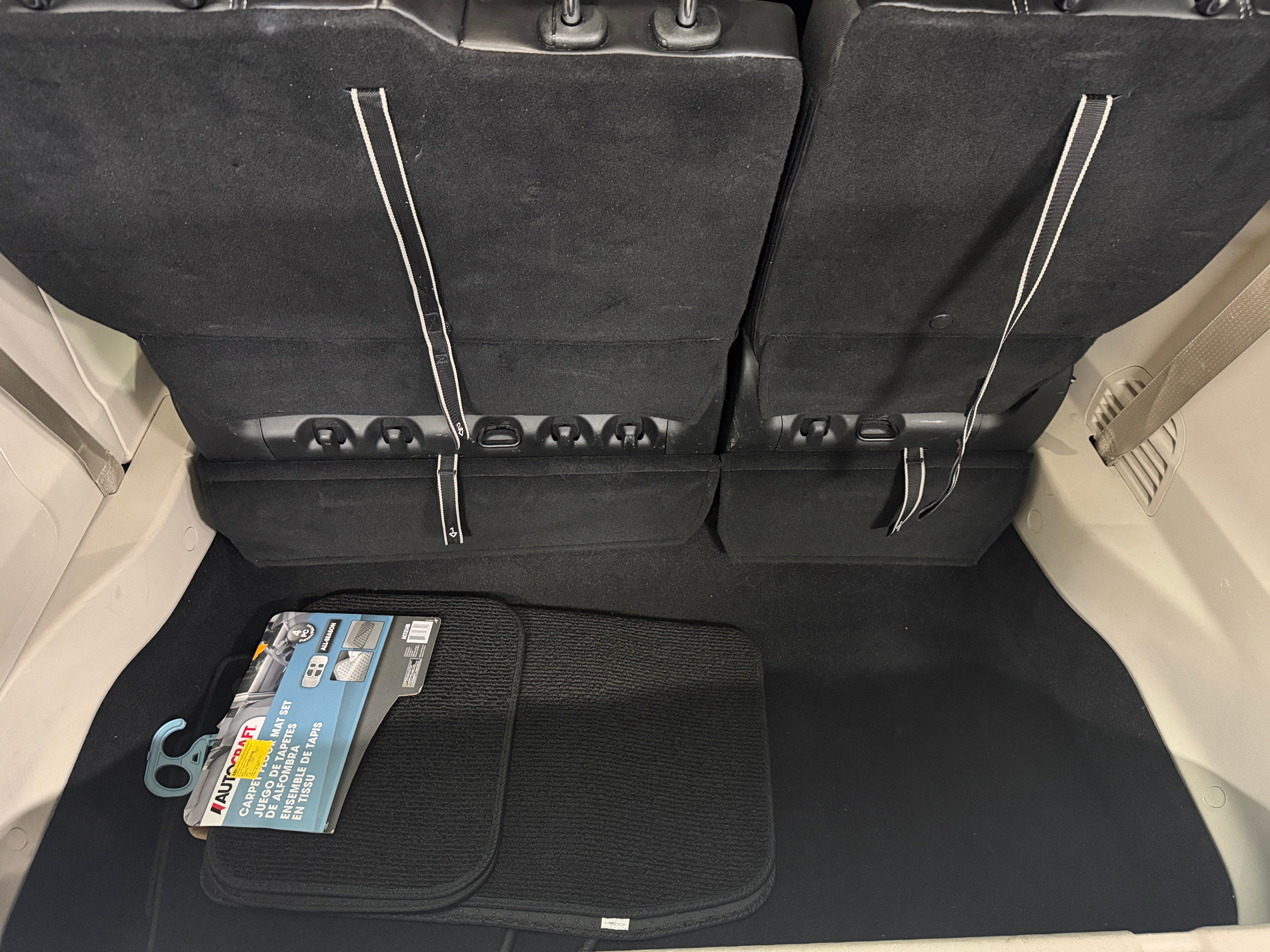 chrysler pacifica phev 2024 2C4RC1S71RR114915 image chrysler pacifica phev 2024 2C4RC1S71RR114915 image